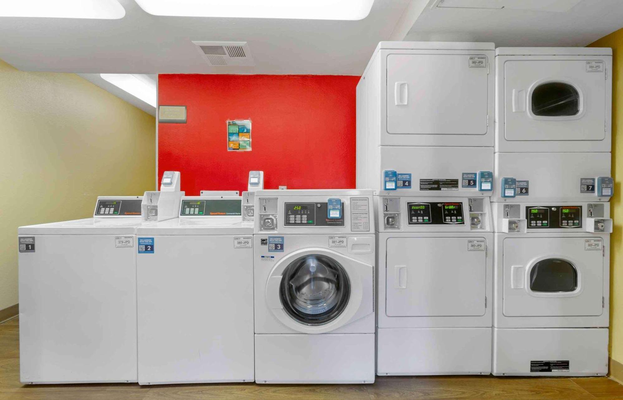 Extended Stay America Select Suites - Phoenix - Airport - E Oak St Экстерьер фото